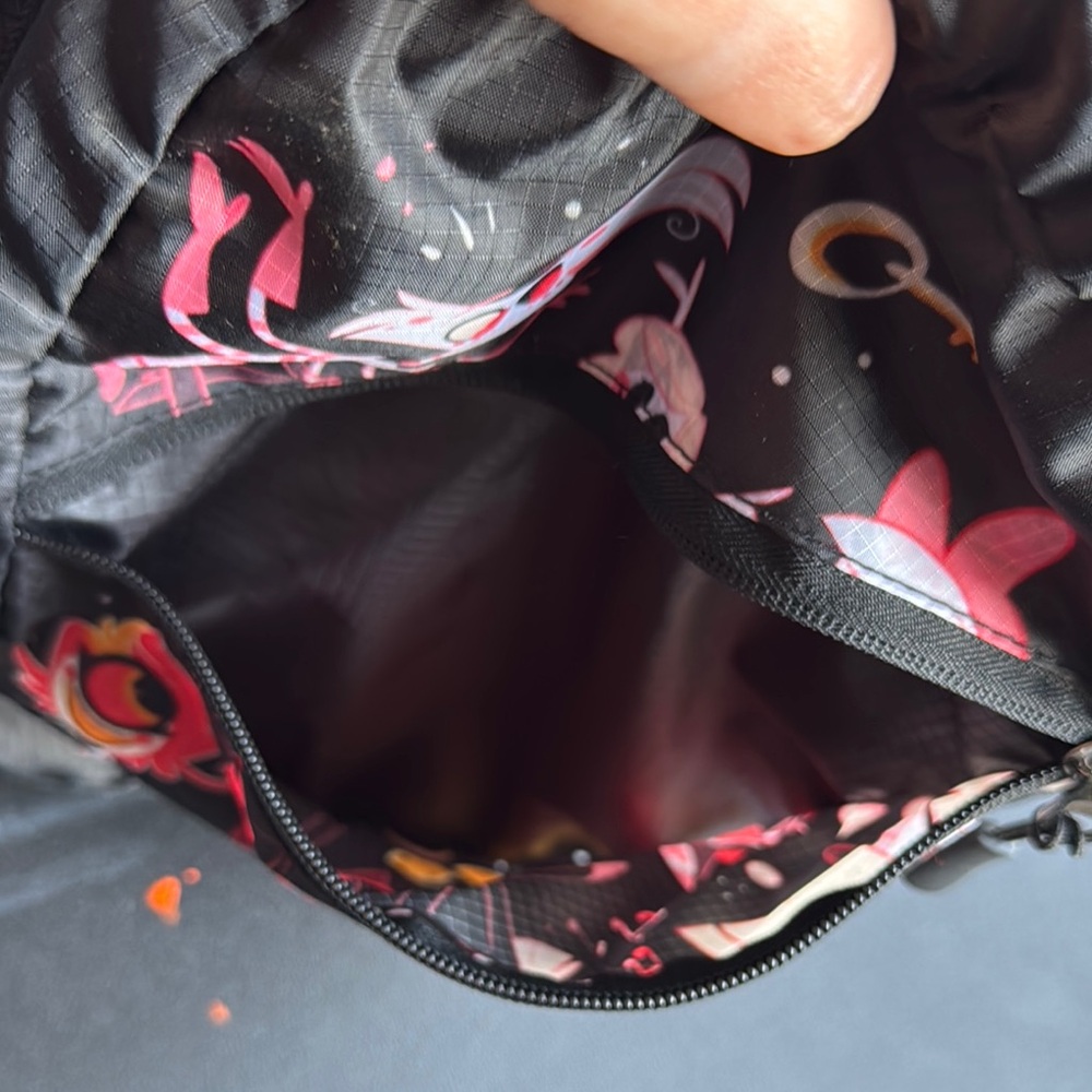 Hazbin Hotel Print Crossbody Bag - Picture 5 of 5
